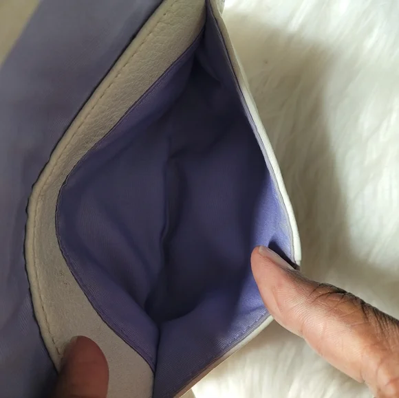 Coach wristlet - Picture 3 of 4